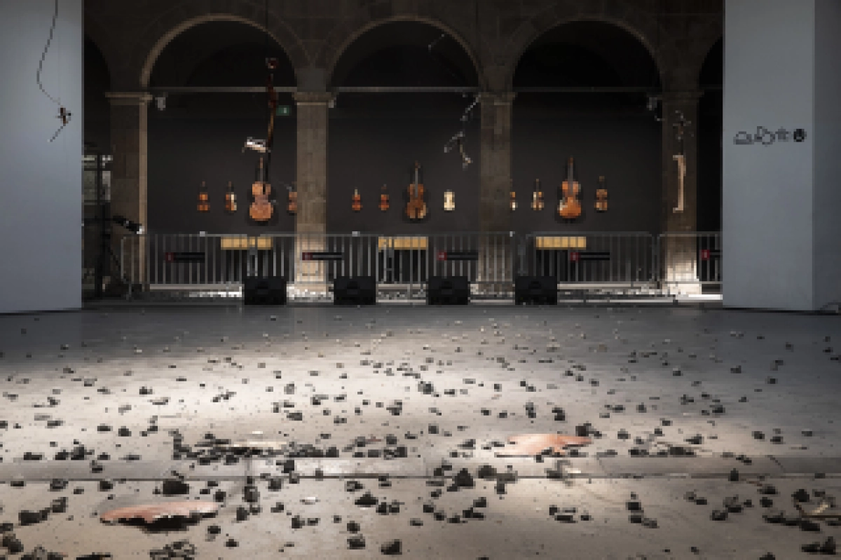 Sous les violons, la plage